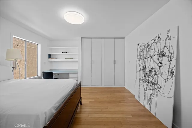 $515,000 | 14960 Victory Boulevard, Unit 102, Van Nuys, CA 91411