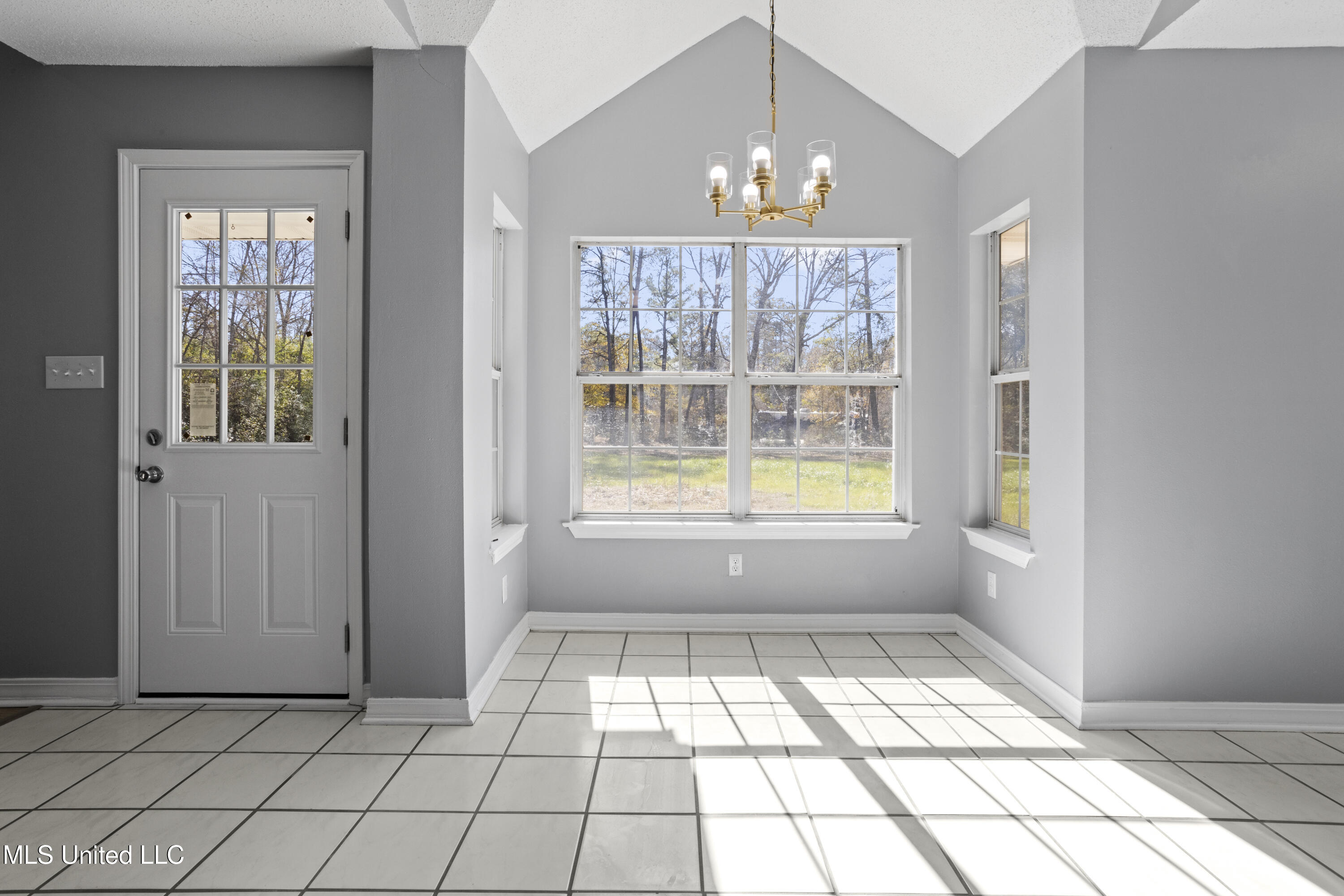 25975 Highway 43 South Picayune, MS 39466 - Photo 24 of 68 Kitchen/Morning Room