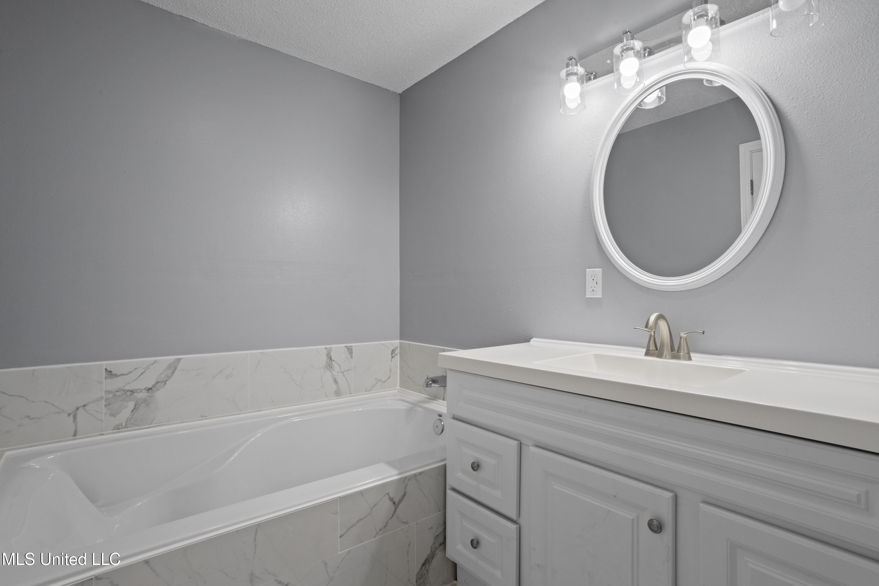 25975 Highway 43 South Picayune, MS 39466 - Photo 34 of 68 Primary Bathroom