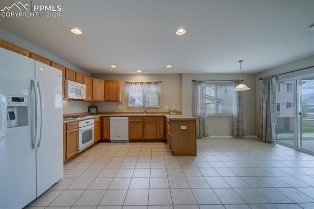 745 Diamond Rim Drive Colorado Springs, CO 80921 - Photo 14 of 33 Gallery Image 14
