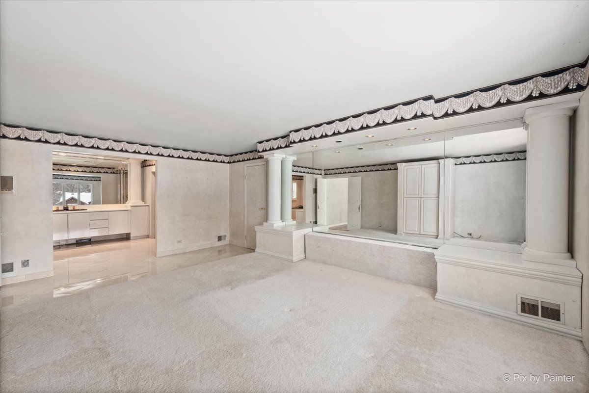 274 Timber View Drive Oak Brook, IL 60523 - Photo 23 of 68