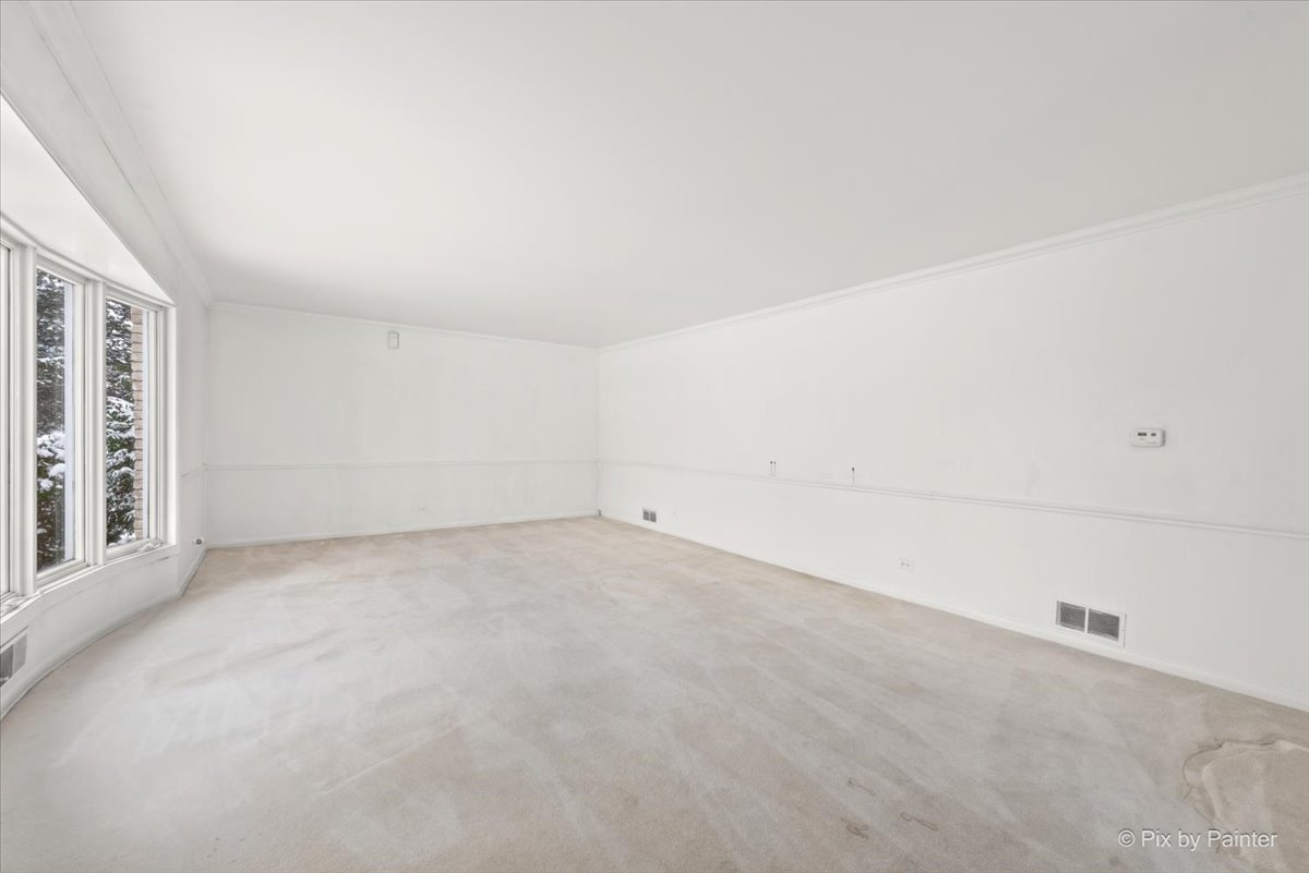274 Timber View Drive Oak Brook, IL 60523 - Photo 8 of 68 a view of an empty room