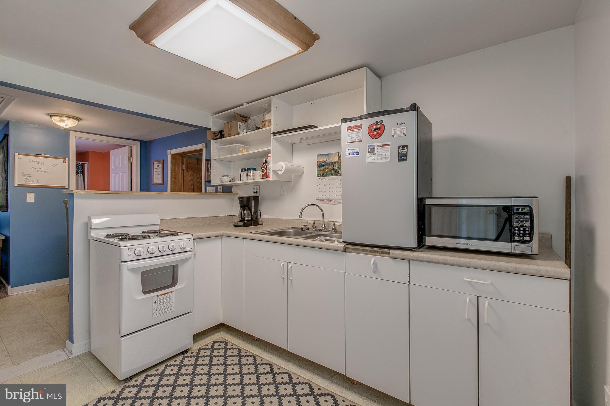 4292 River Road Berkeley Springs, WV 25411 - Photo 20 of 39 Upper Level 2nd Kitchen Pic 2