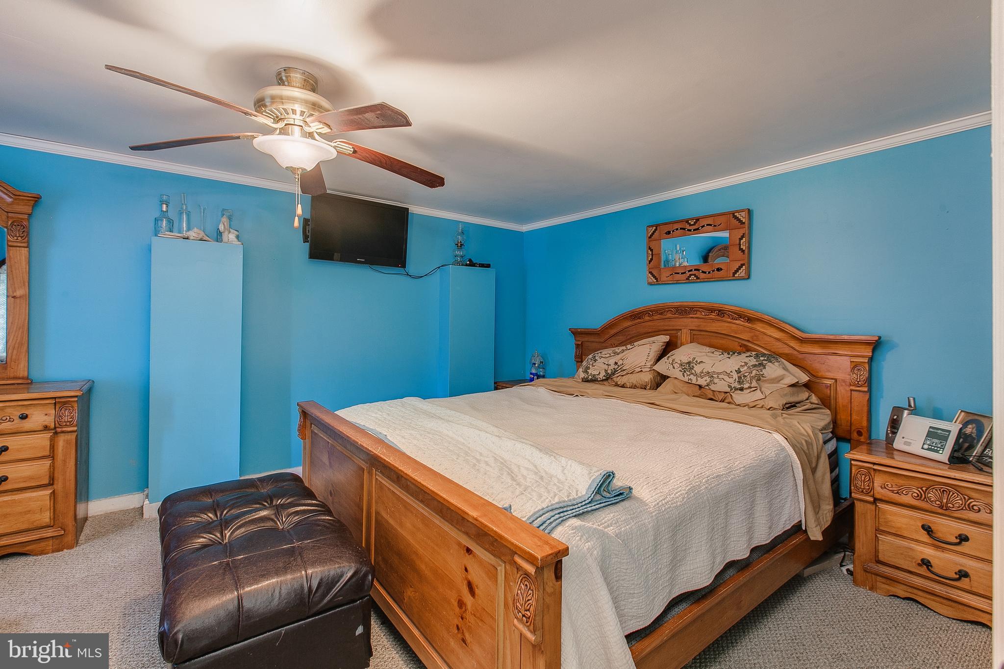4292 River Road Berkeley Springs, WV 25411 - Photo 22 of 39 Upper Level Master Bedroom