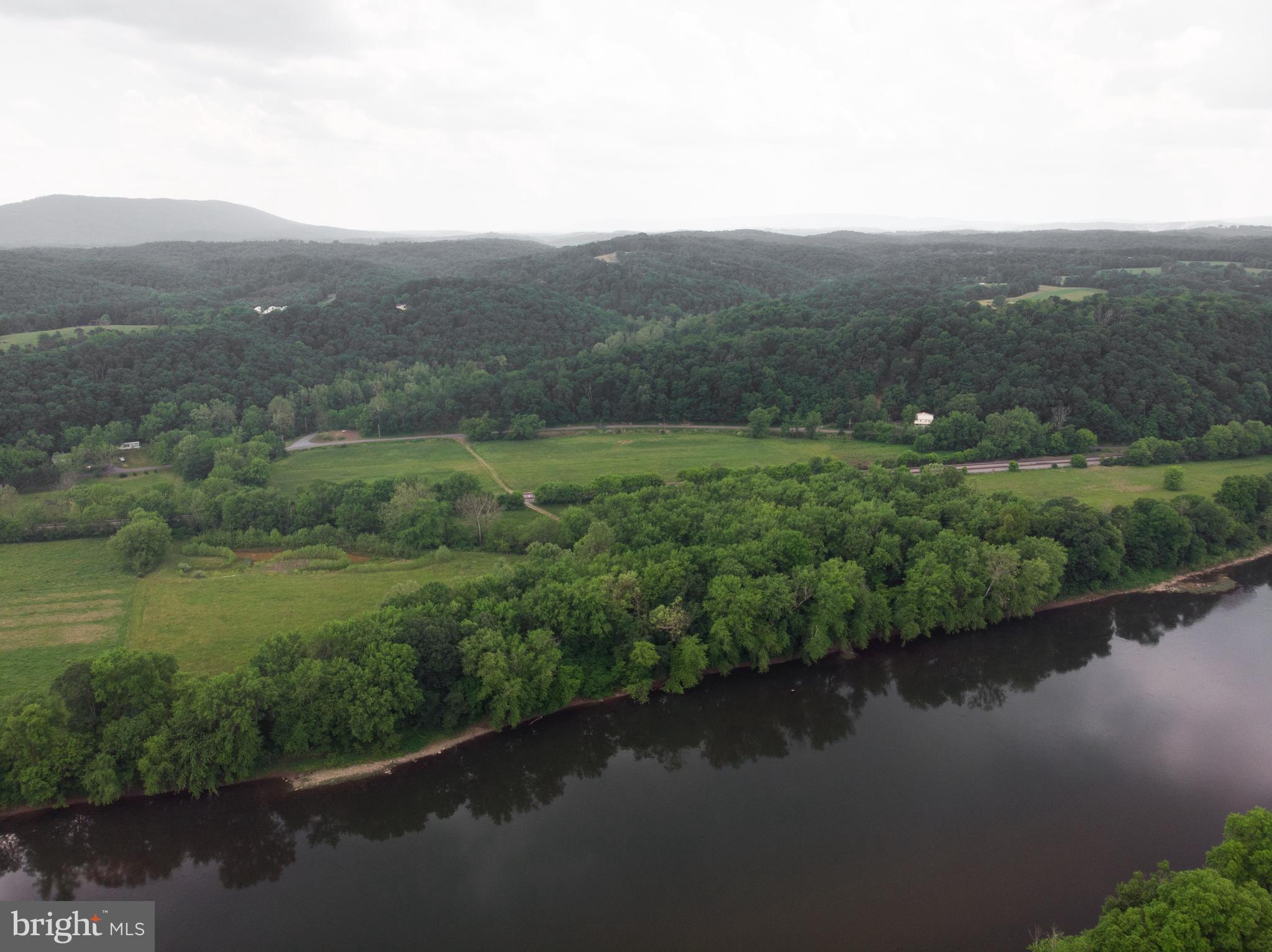 4292 River Road Berkeley Springs, WV 25411 - Photo 34 of 39 Community Pic 1