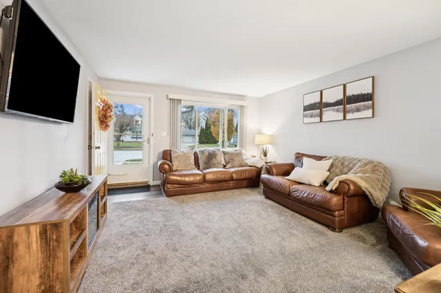 $219,900 | 2715 Superior Avenue, Sheboygan, WI 53081