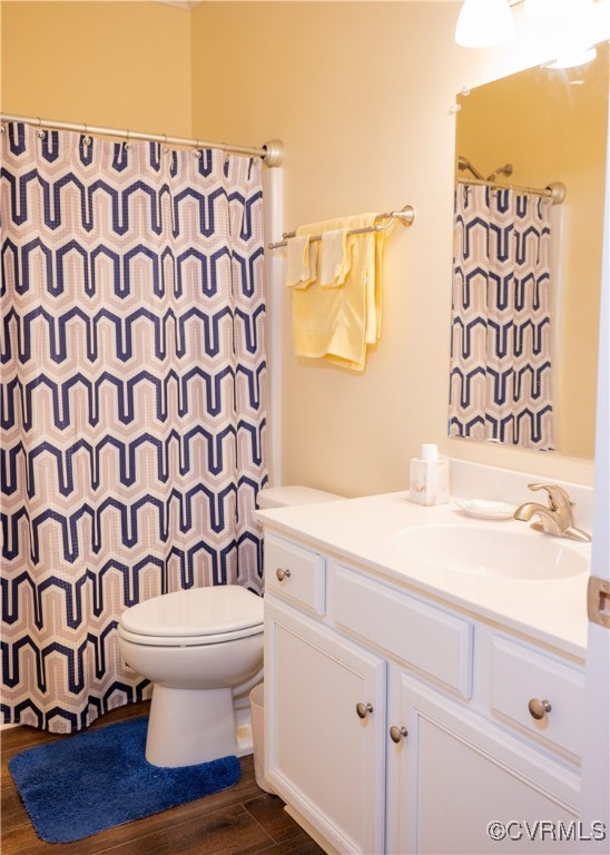 2750 Trenholm Road Powhatan, VA 23139 - Photo 24 of 42 Bathroom featuring wood-type flooring, shower / tu
