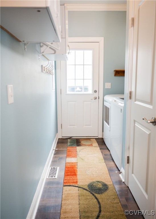2750 Trenholm Road Powhatan, VA 23139 - Photo 25 of 42 Laundry room featuring crown molding, dark wood-ty