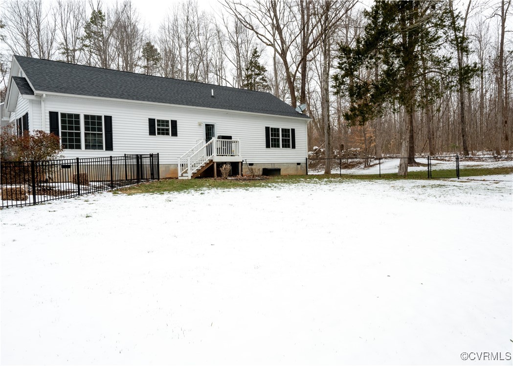 2750 Trenholm Road Powhatan, VA 23139 - Photo 29 of 42 View of snow covered side of property