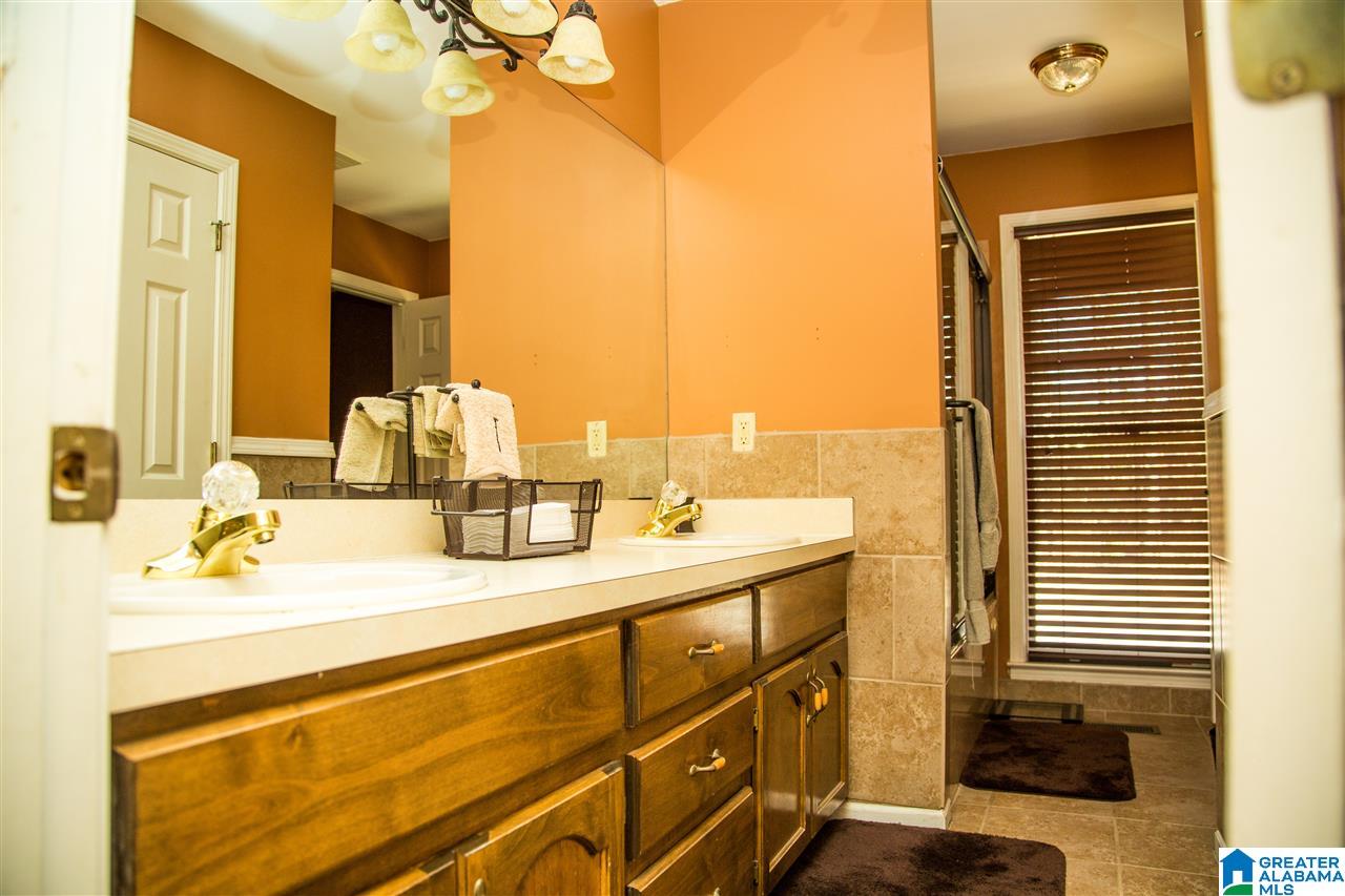 1716 Winewood Road Birmingham, AL 35215 - Photo 23 of 39