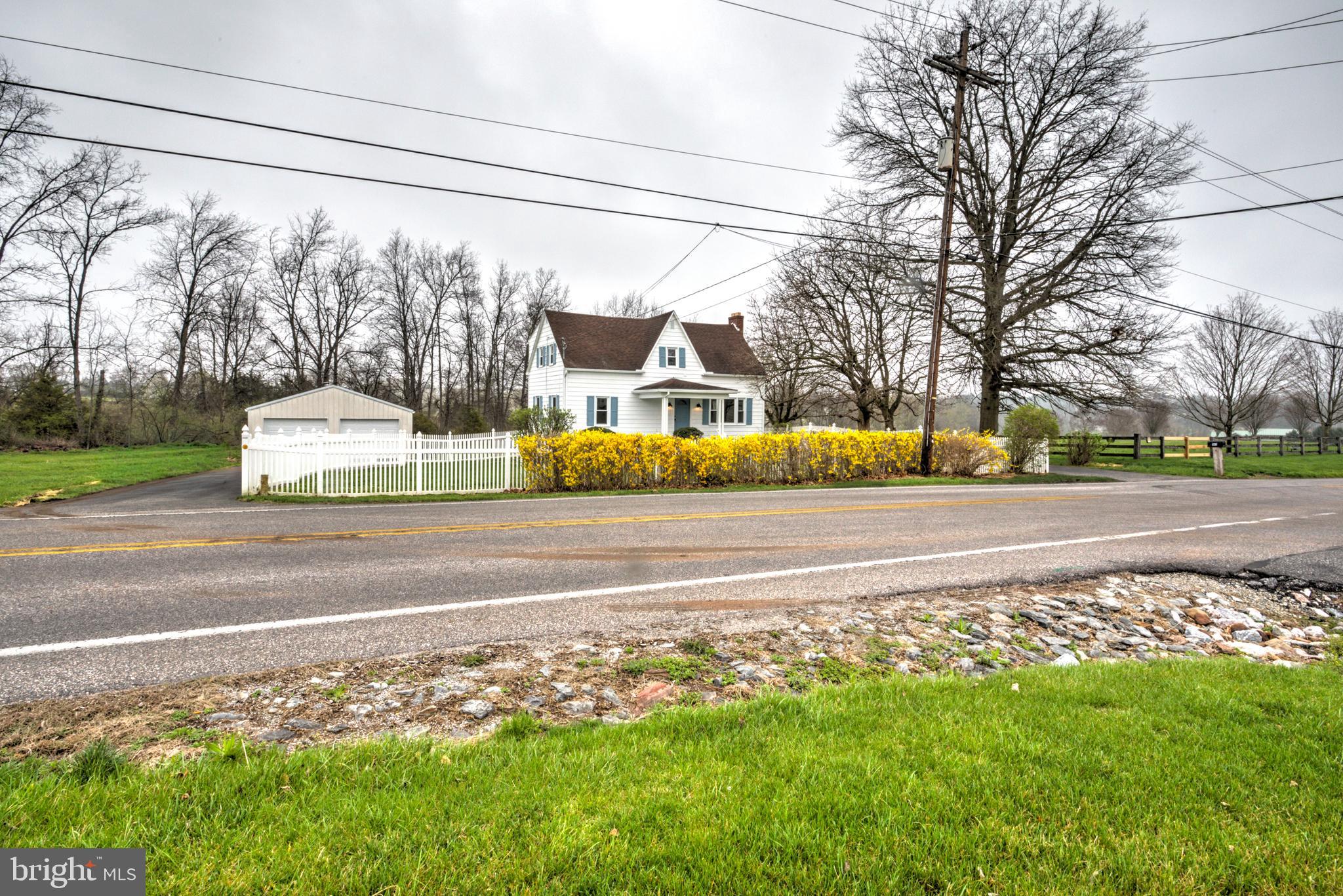 1965 Greenbriar Road York, PA 17404 - Photo 33 of 37