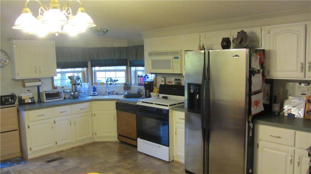 206 Ridge Road Windsor, ME 04363 - Photo 3 of 14 Photo