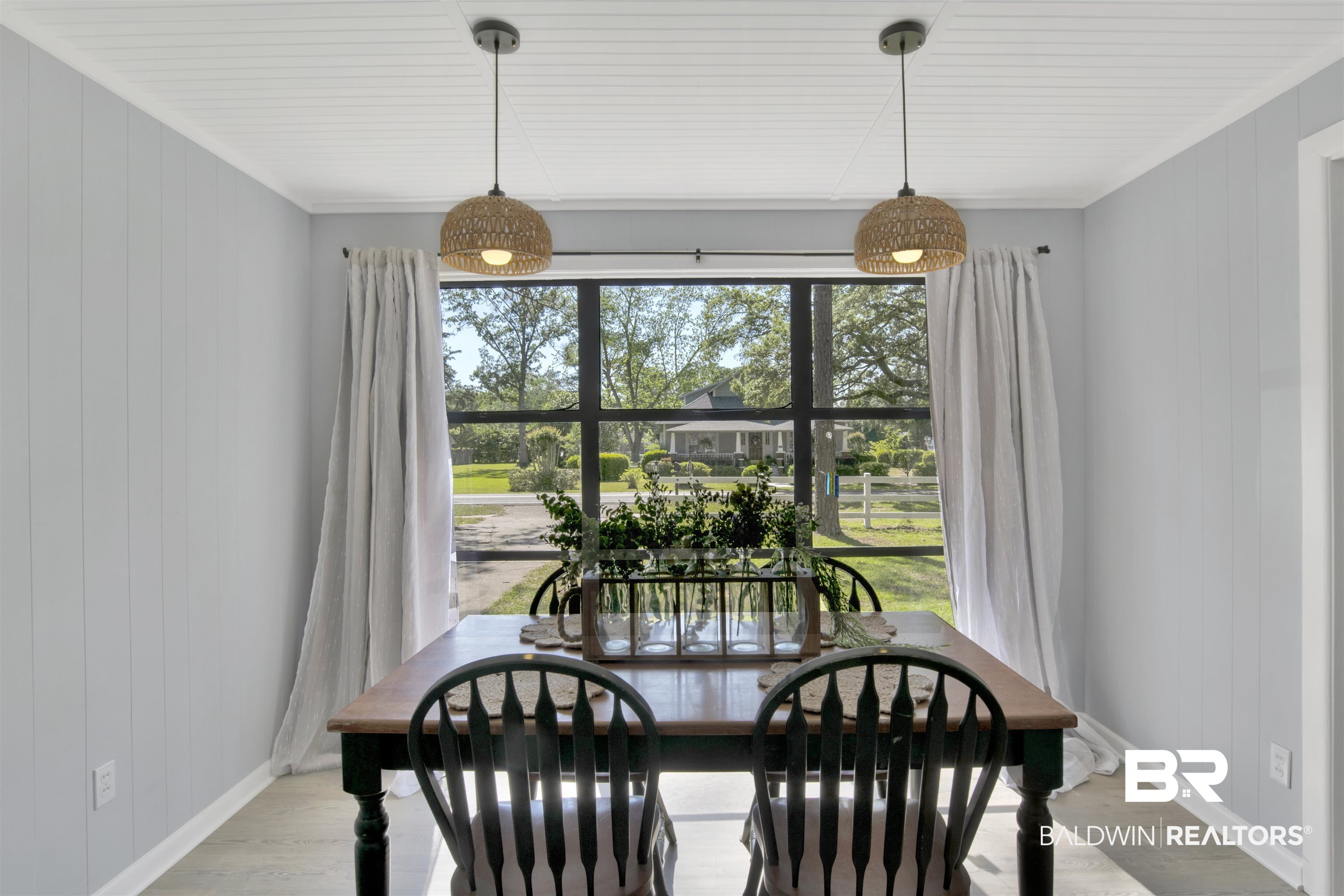 1106 North Pine Street Loxley, AL 36551 - Photo 14 of 32 Dining Room