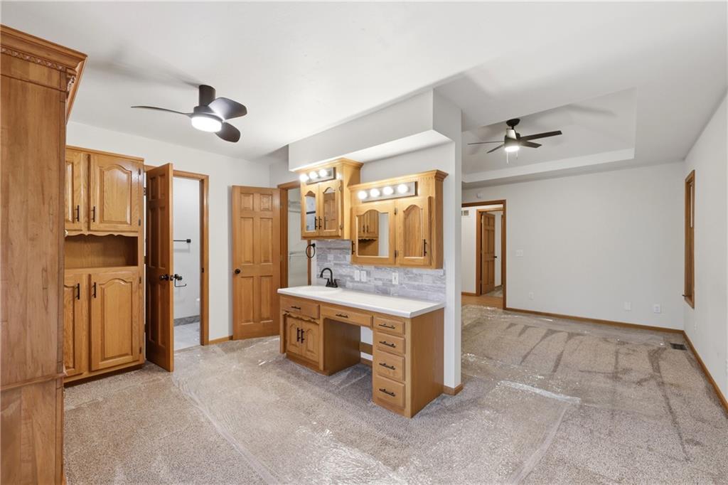 875 Kendall Road Peculiar, MO 64078 - Photo 16 of 54