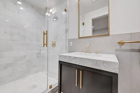 $1,599,000 | 70 Rainey Street, Unit 1306, Austin, TX 78701