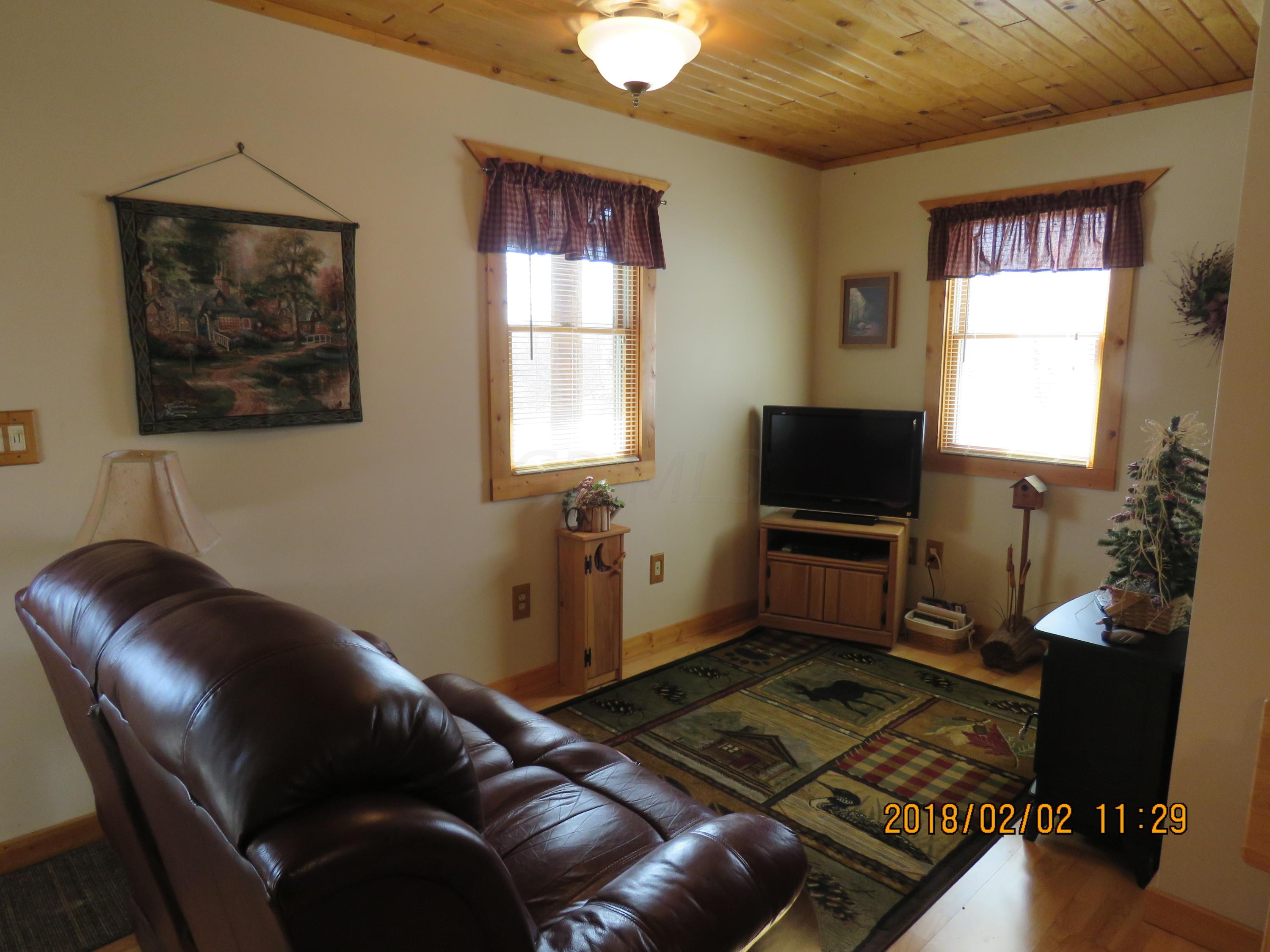 11264 Walnut Dowler Road Logan, OH 43138 - Photo 16 of 57
