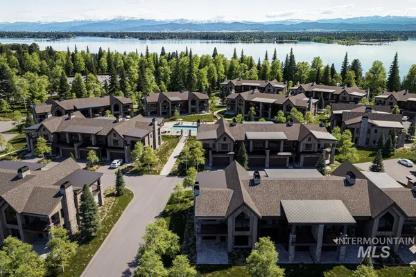 $1,499,000 | 2 Dockside Circle, Donnelly, ID 83615