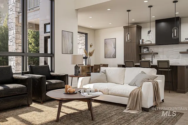 $1,499,000 | 2 Dockside Circle, Donnelly, ID 83615