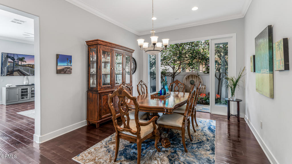 5010 Terramar Way Oxnard, CA 93035 - Photo 6 of 41 FormalDining_01