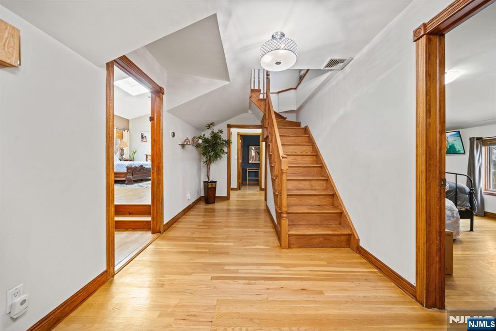 191 Tenafly Road Tenafly, NJ 07670 - Photo 18 of 44