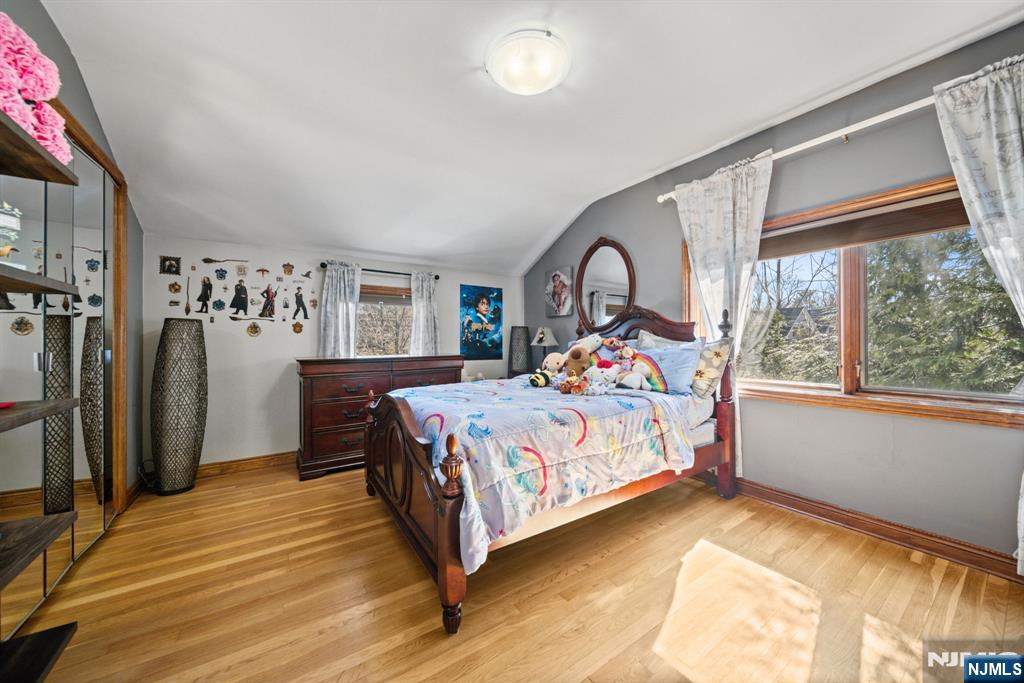 191 Tenafly Road Tenafly, NJ 07670 - Photo 25 of 44