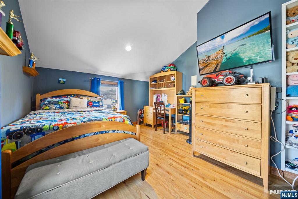 191 Tenafly Road Tenafly, NJ 07670 - Photo 27 of 44