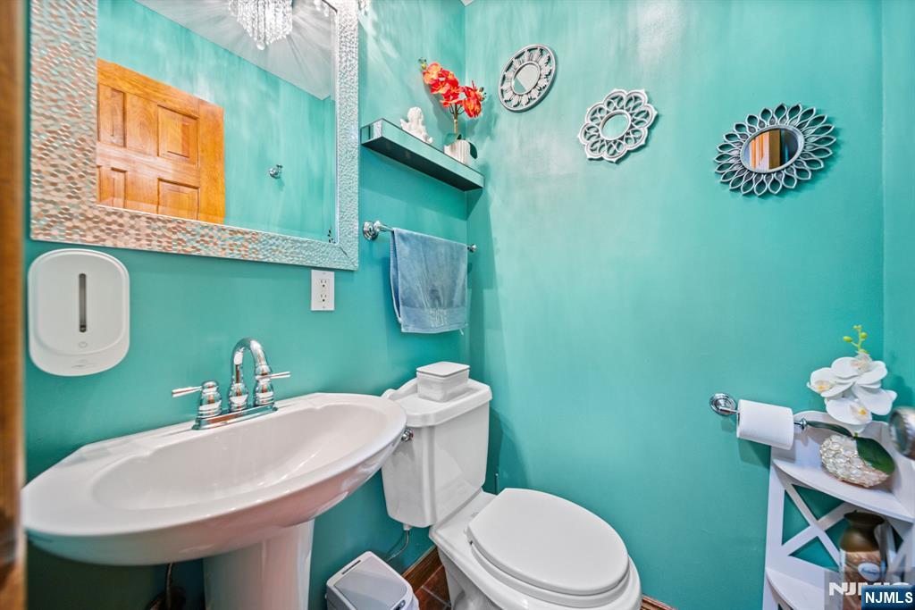 191 Tenafly Road Tenafly, NJ 07670 - Photo 31 of 44