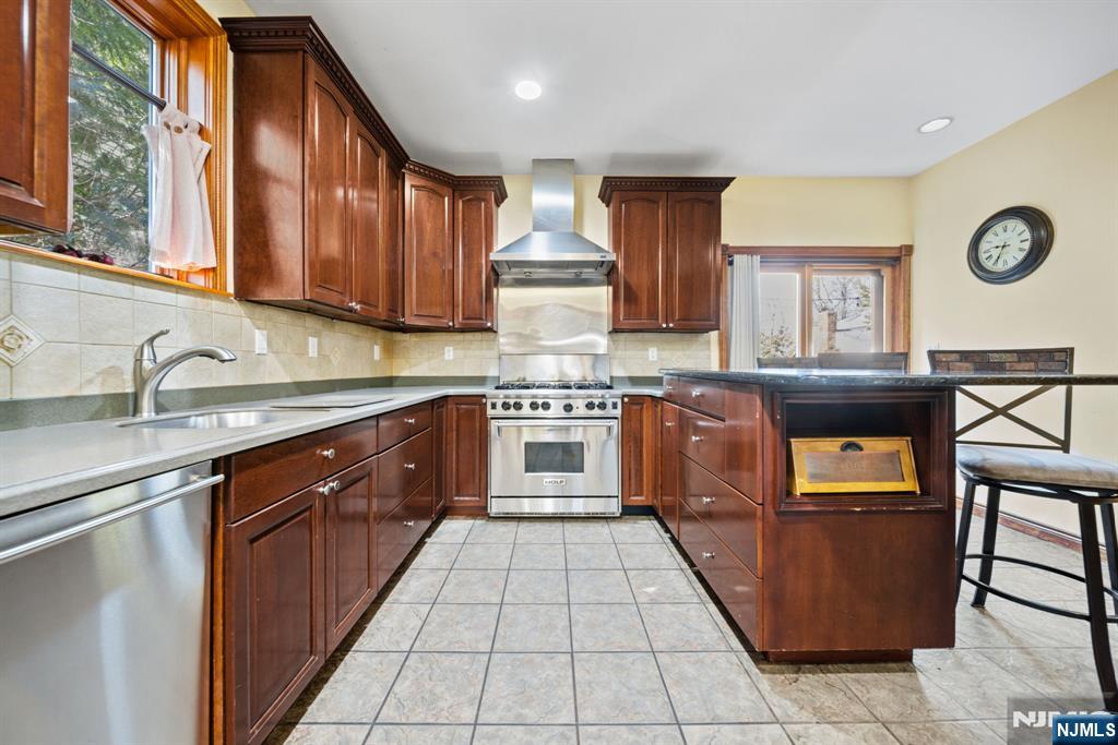 191 Tenafly Road Tenafly, NJ 07670 - Photo 6 of 44