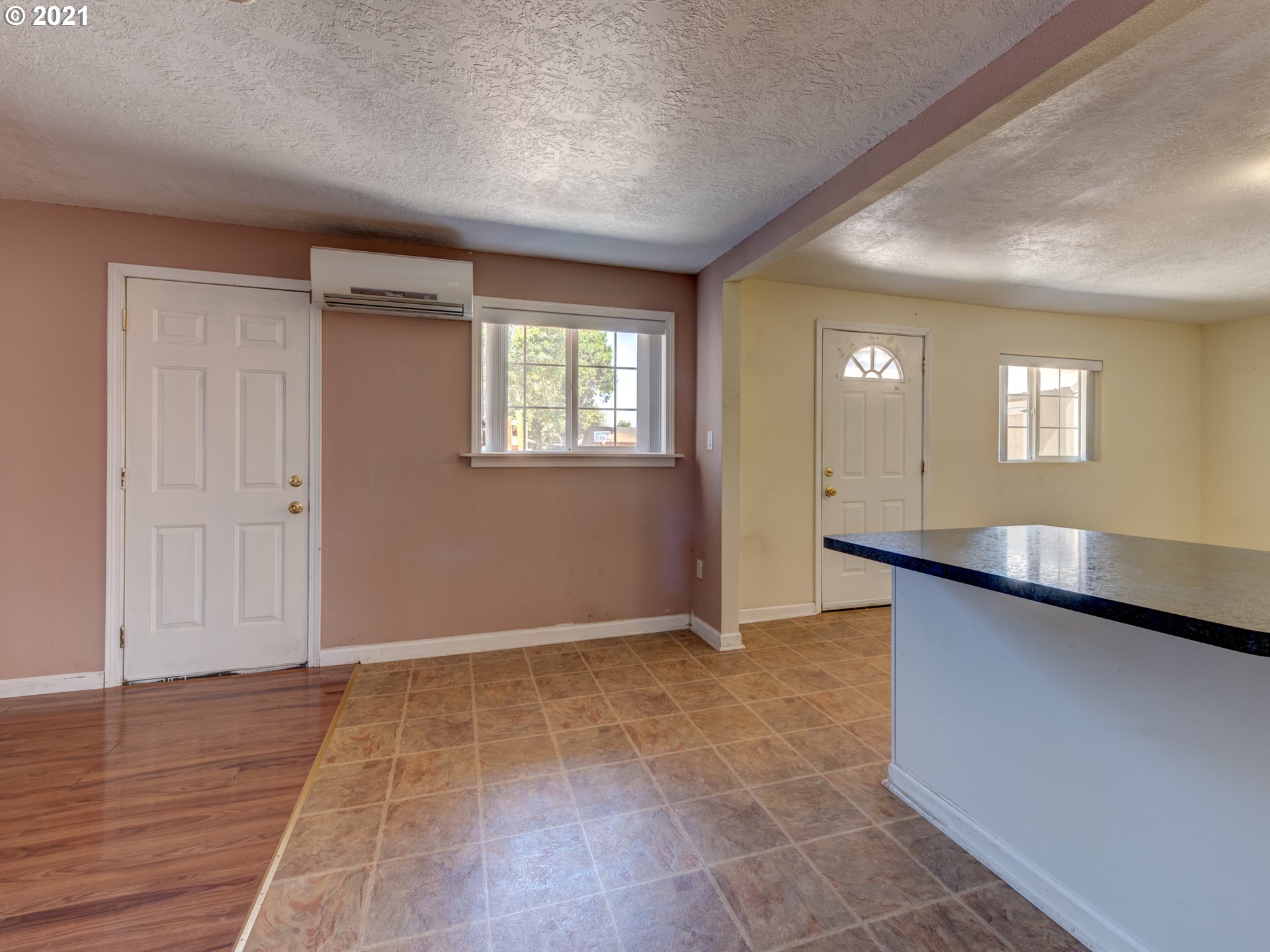 2721 D Street Springfield, OR 97477 - Photo 9 of 20