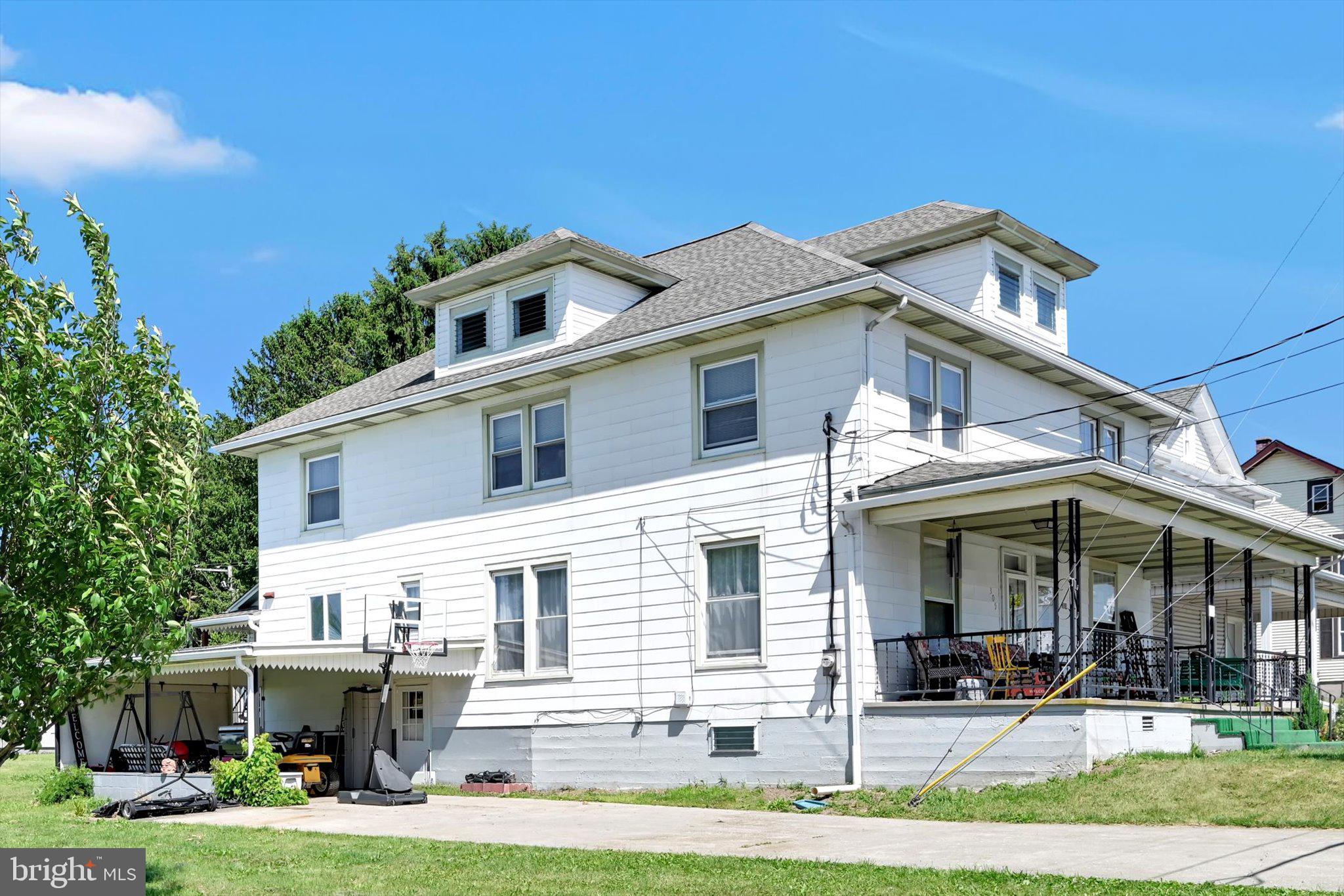 305 Gap Street Valley View, PA 17983 - Photo 18 of 36