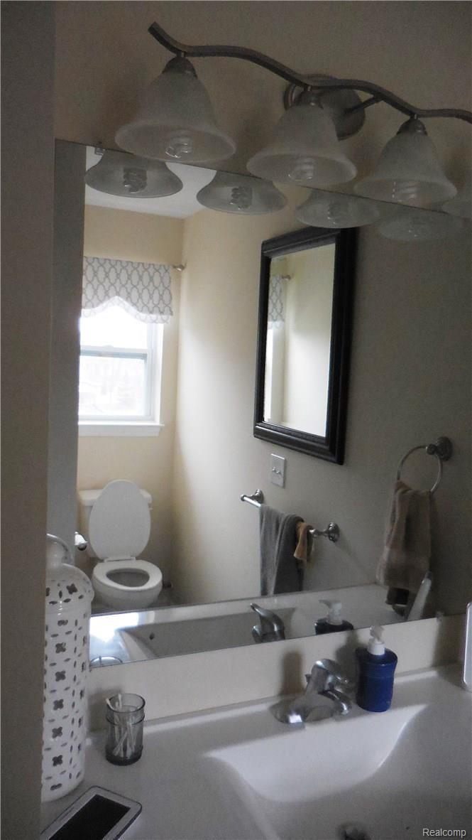 9388 Rickett Road Brighton, MI 48116 - Photo 15 of 24 Master Bath