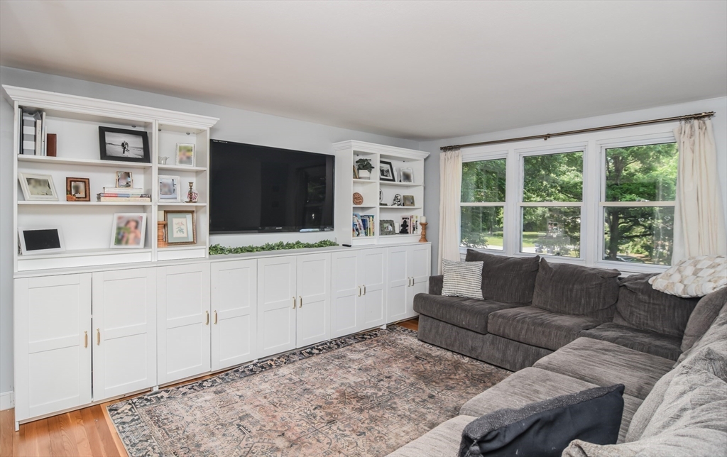 5 Kensington Road Norton, MA 02766 - Photo 17 of 36