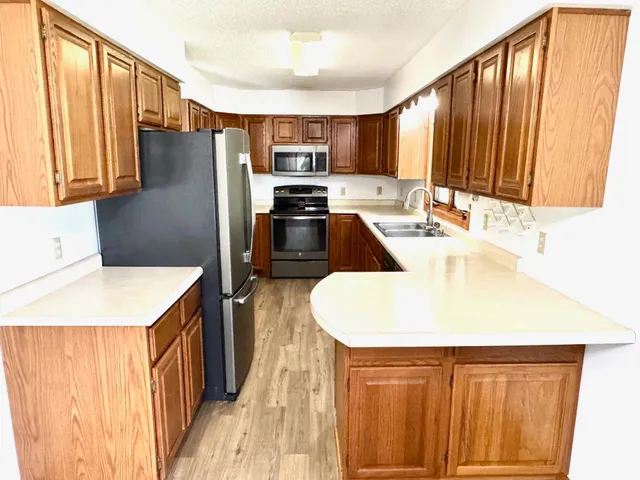 $249,900 | 302 5th Street Southeast, Roseau, MN 56751