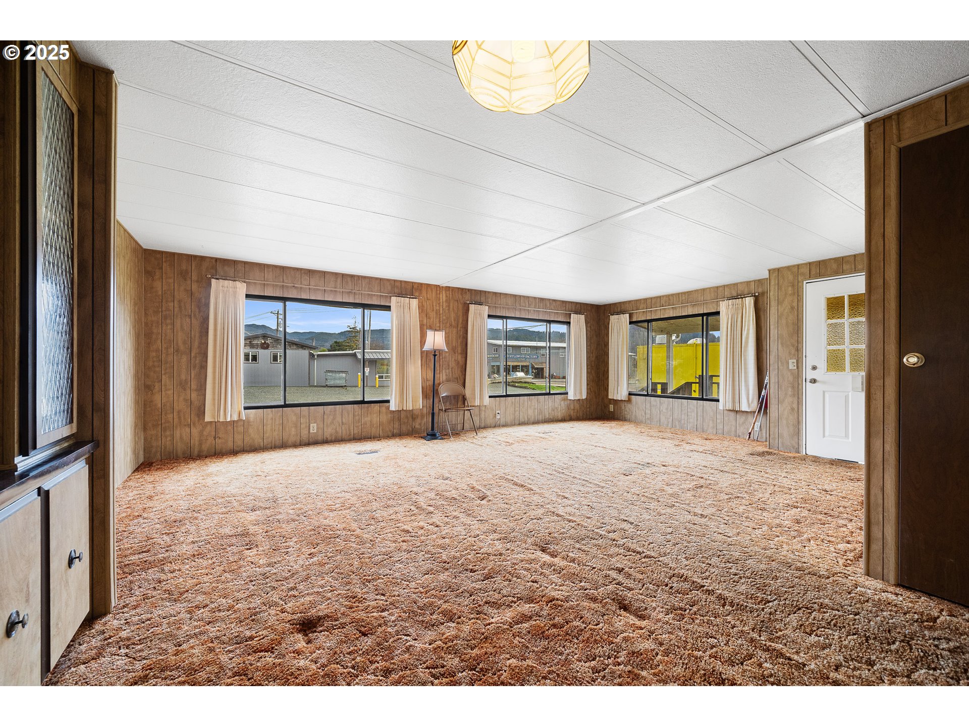 103 10th Street Garibaldi, OR 97118 - Photo 6 of 30