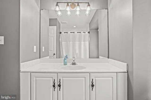 $539,900 | 16 South Pointe Lane, Fredericksburg, VA 22405