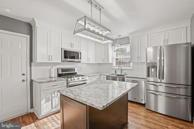 $539,900 | 16 South Pointe Lane, Fredericksburg, VA 22405