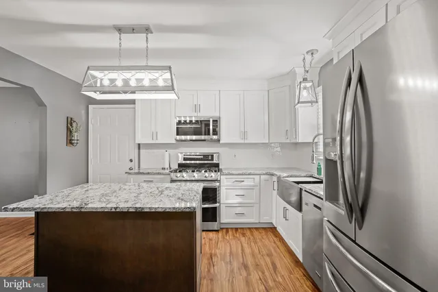 $539,900 | 16 South Pointe Lane, Fredericksburg, VA 22405