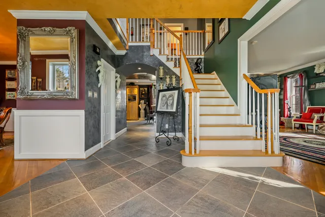 a view of entryway and hall