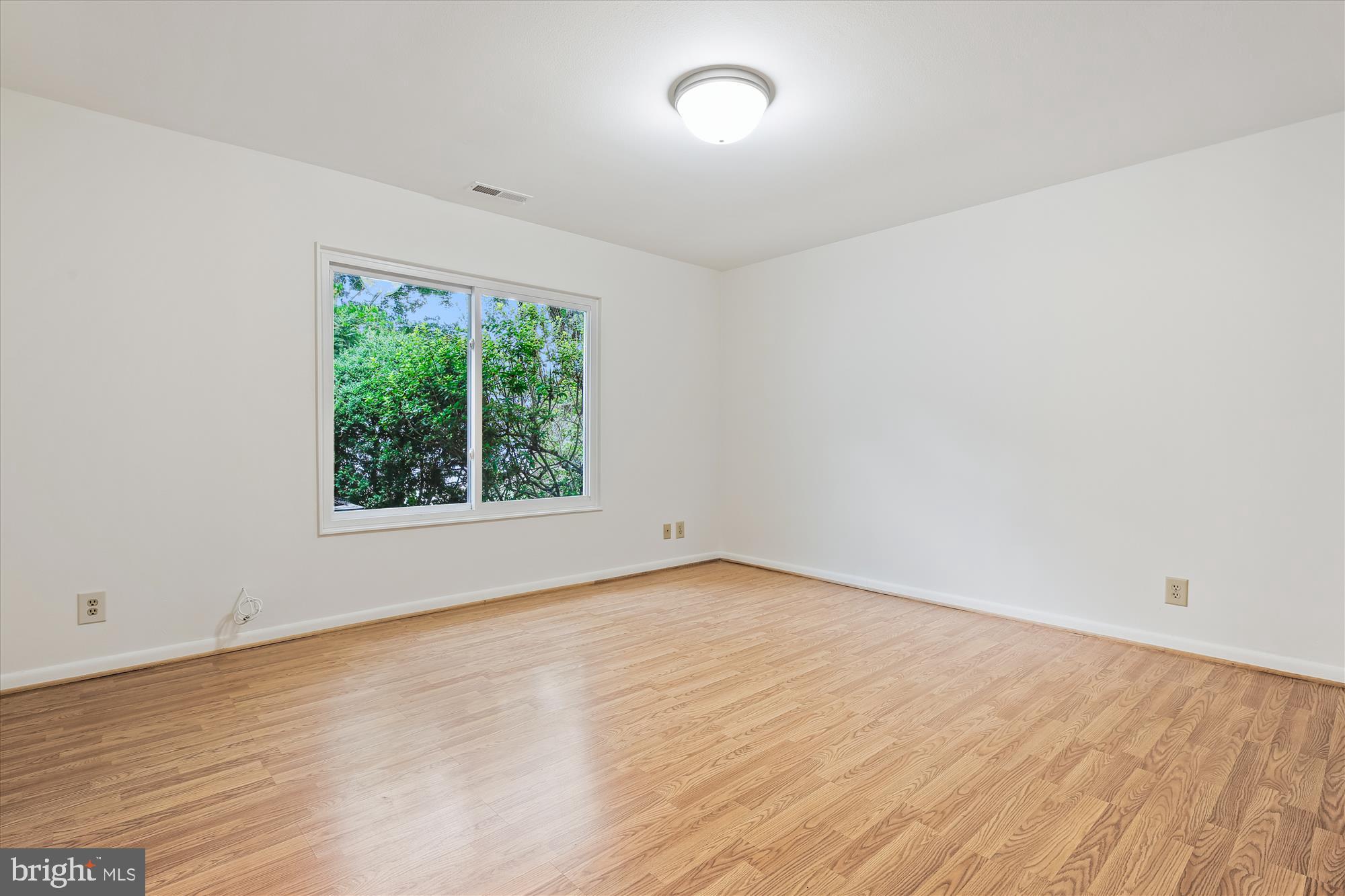 3636 Edelmar Terrace, Unit 123 Silver Spring, MD 20906 - Photo 14 of 46 Primary Bedroom