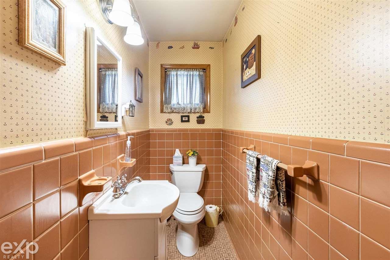 28251 Peppermill Road Farmington Hills, MI 48331 - Photo 15 of 28