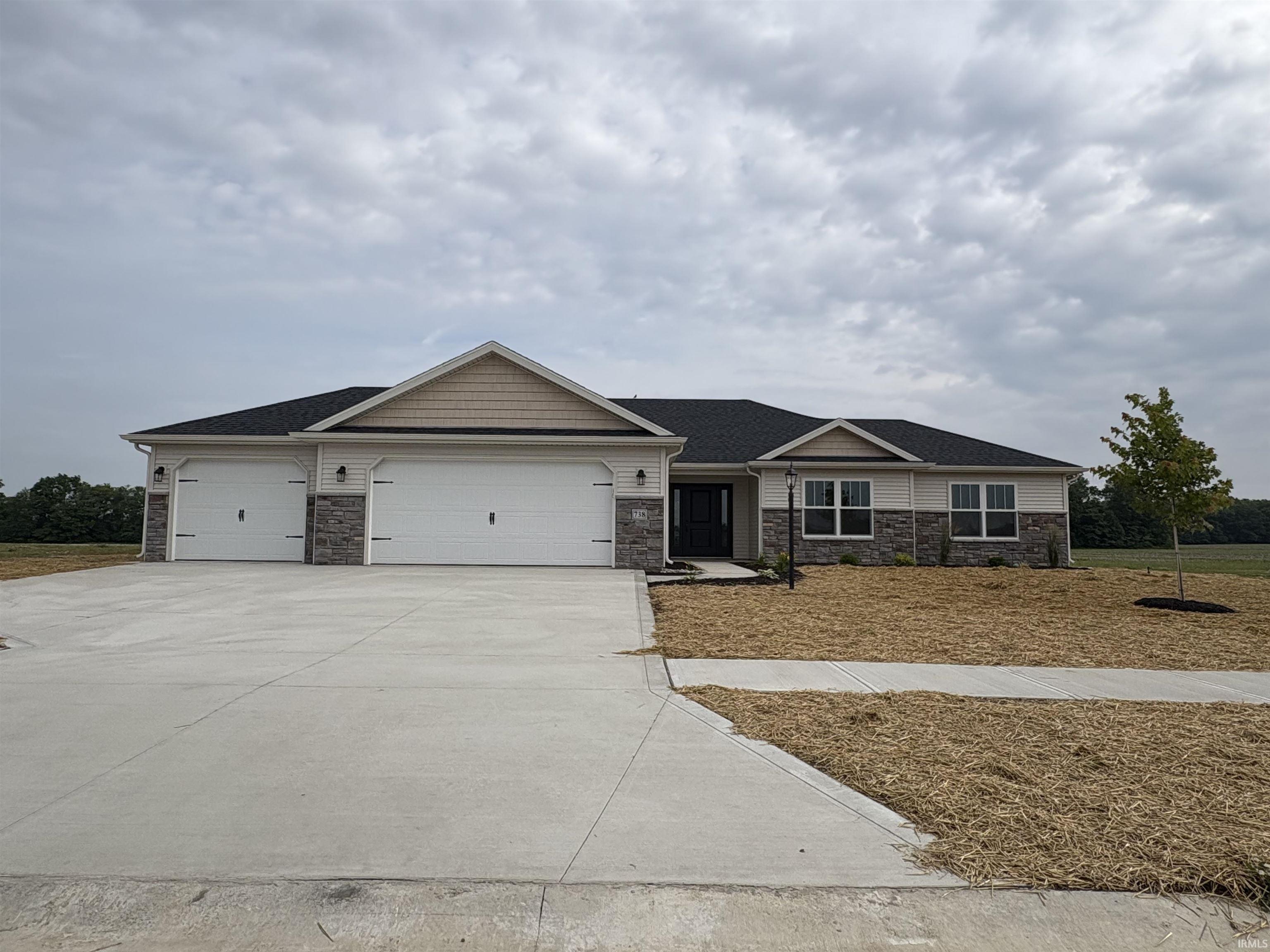 738 Poplar Pass Decatur, IN 46733 - Photo 1 of 19