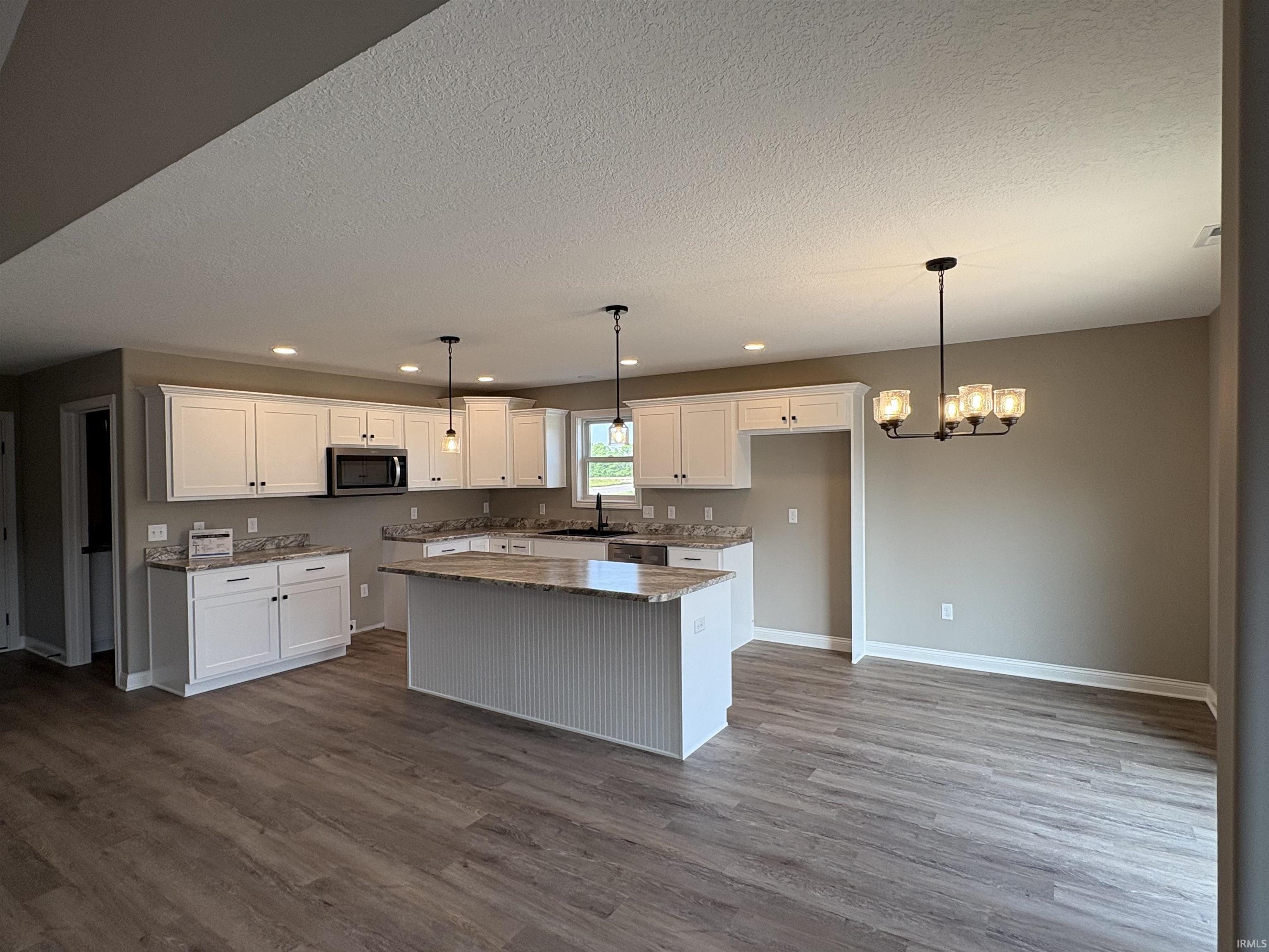 738 Poplar Pass Decatur, IN 46733 - Photo 4 of 19