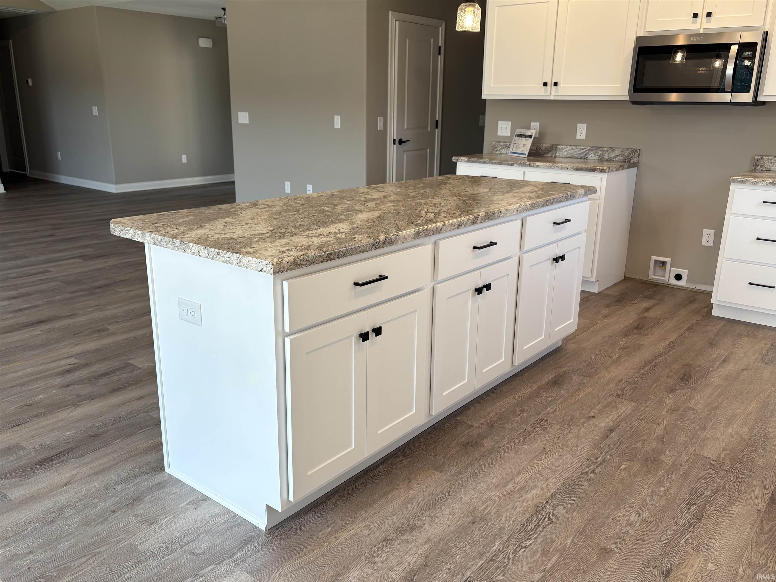 738 Poplar Pass Decatur, IN 46733 - Photo 7 of 19