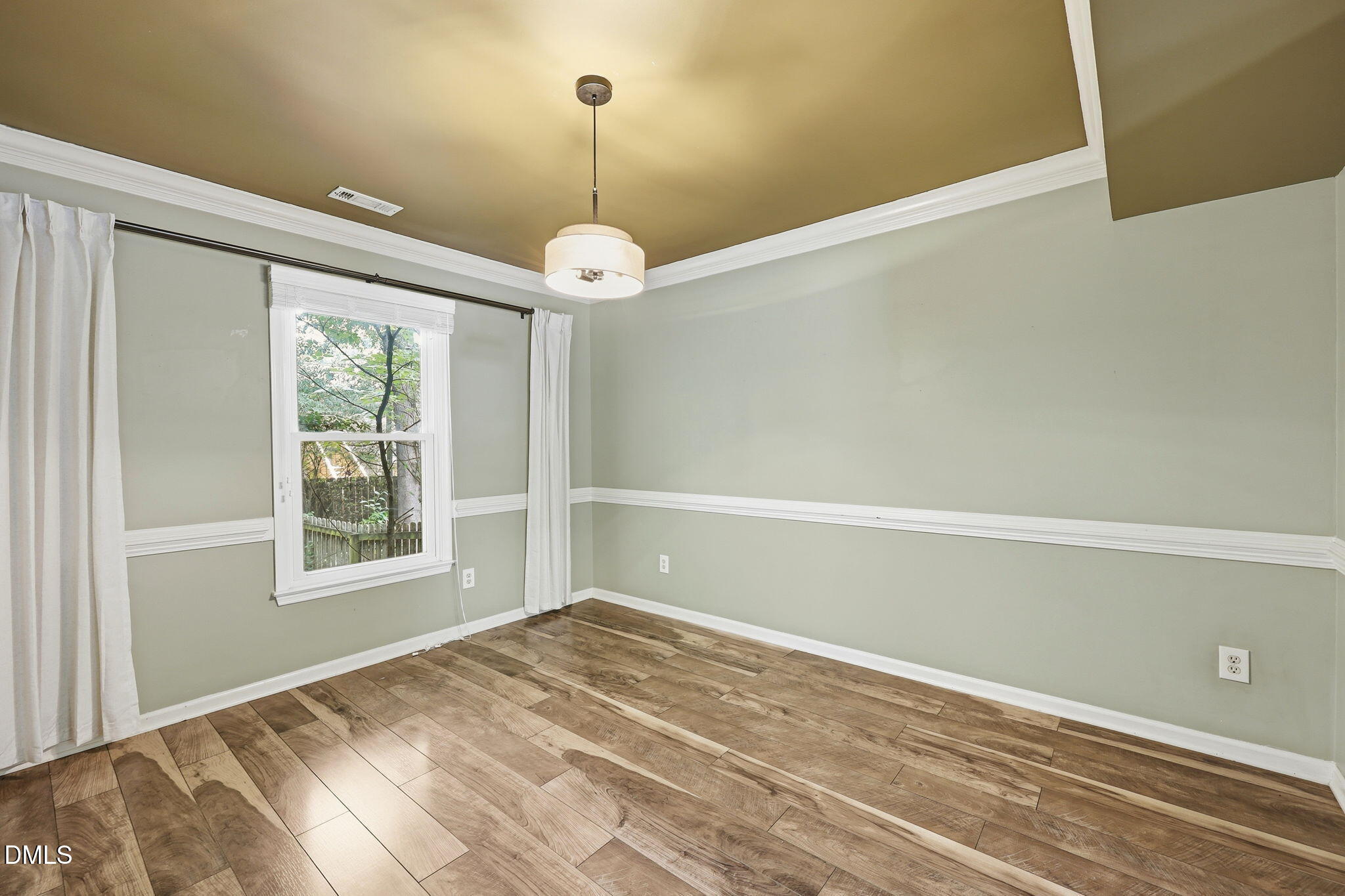 4509 Hollirose Place Raleigh, NC 27616 - Photo 10 of 46