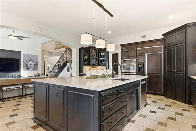 $1,795,000 | 5015 West 147th Street, Leawood, KS 66224