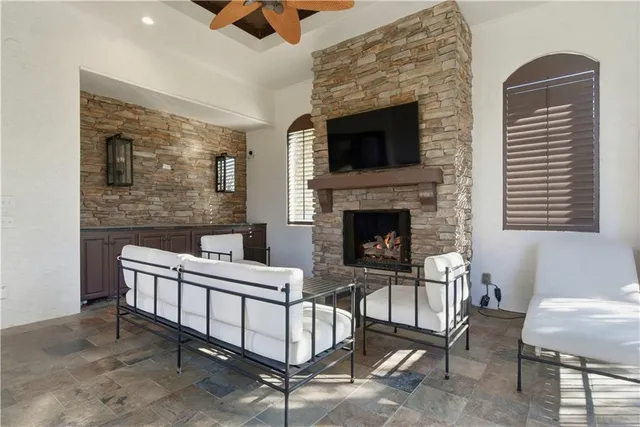 $1,795,000 | 5015 West 147th Street, Leawood, KS 66224