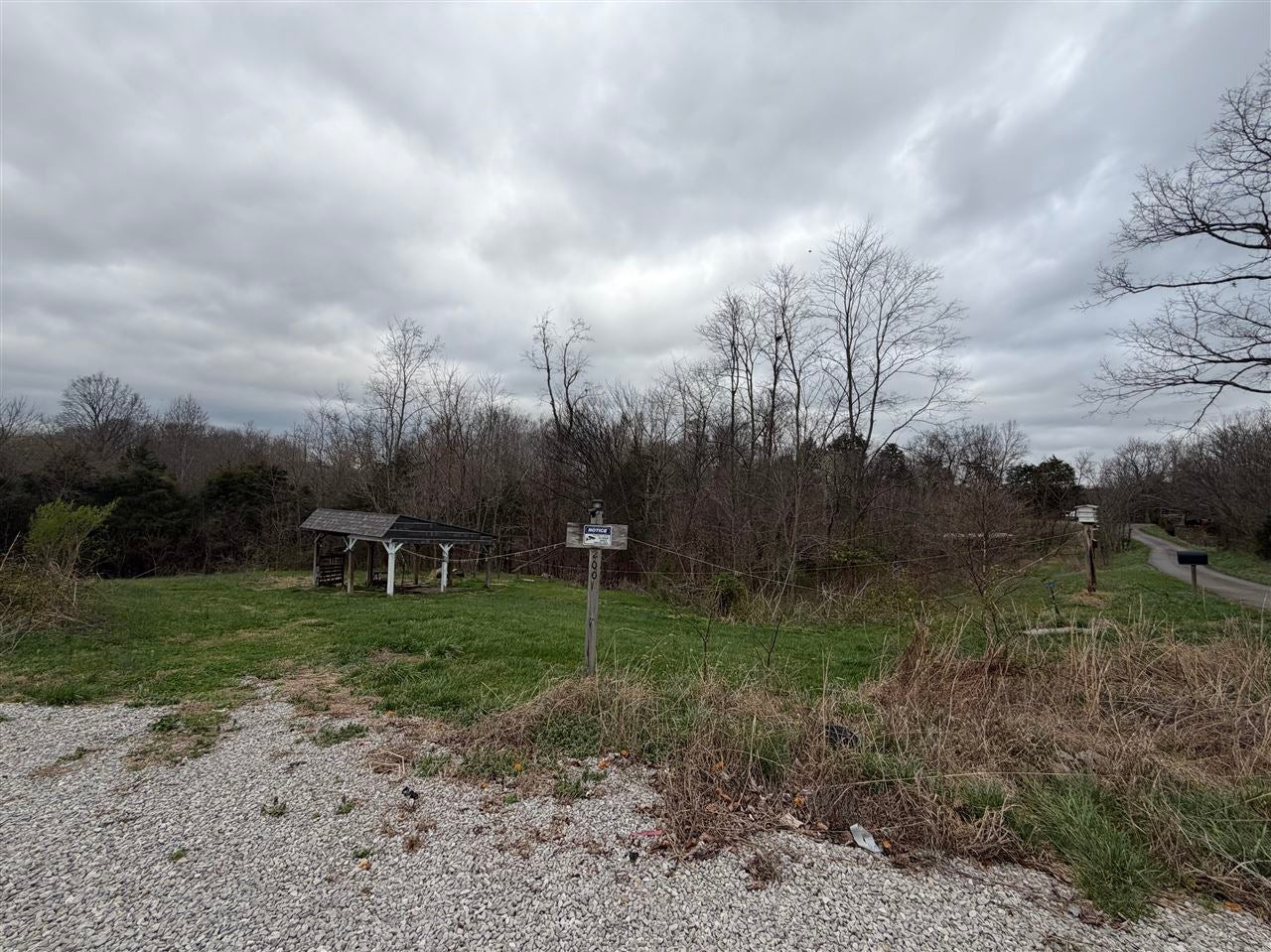 200 Richardson Road Summer Shade, KY 42166 - Photo 15 of 18 Gallery Image 15