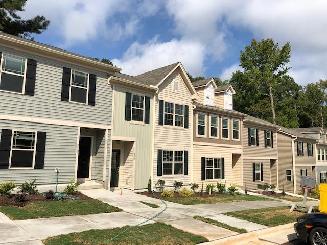 252 Spark Street Raleigh, NC 27606 - Photo 1 of 13 Photo 1