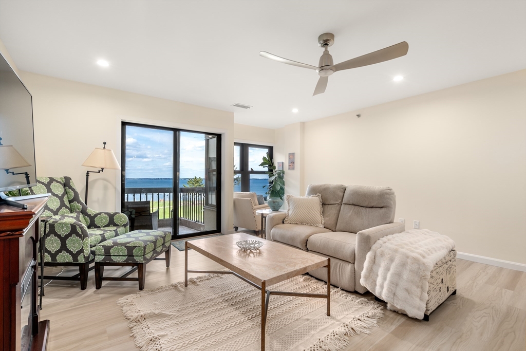 1 Seal Harbor Road, Unit 300 Winthrop, MA 02152 - Photo 7 of 39