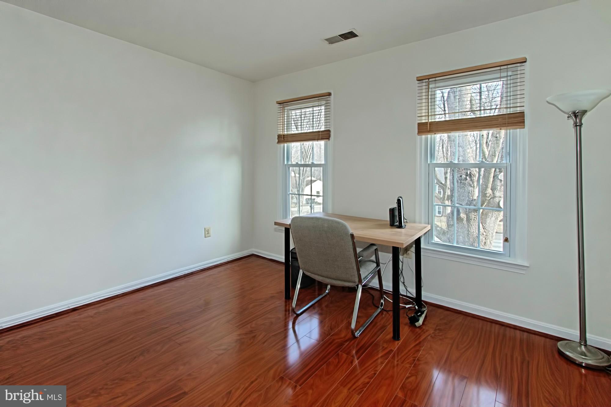 7784 Turlock Road Springfield, VA 22153 - Photo 24 of 30 Bedroom